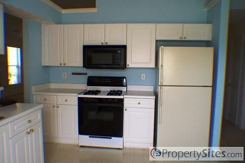5th image of 920 Lendl Ln