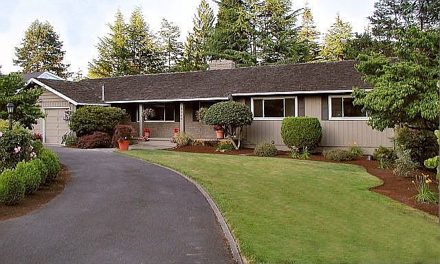 Welcome to 5300 SW Dogwood Lane