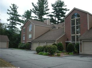 39 Turtle Run Rd APT 12, Winthrop, ME 04364