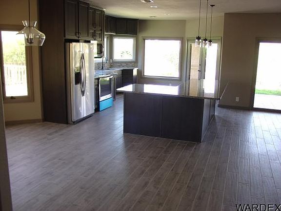 3rd image of 2224 Littler Ln APT 5