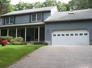 529 Reservoir Rd, Cumberland, RI 02864
