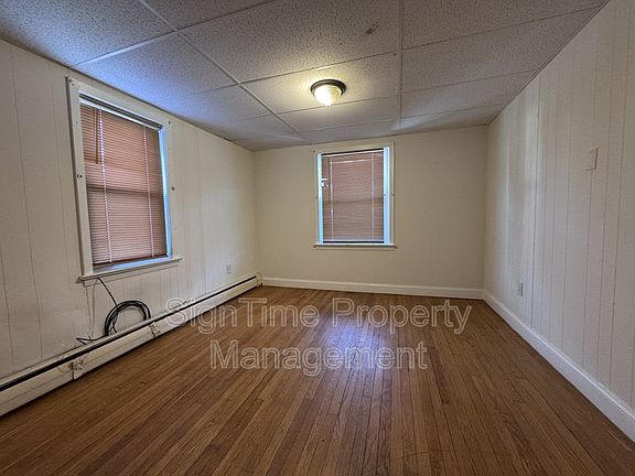5th image of 821 Washington Ave APT 1W