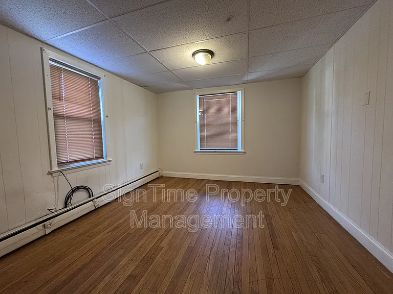 821 Washington Ave #1W — Photo 6