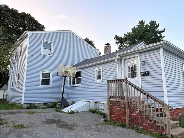 3 Miller Cir, Johnston, RI 02919