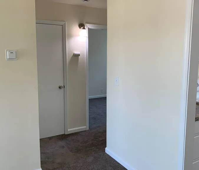 Maple Palms Apartments — Photo 30