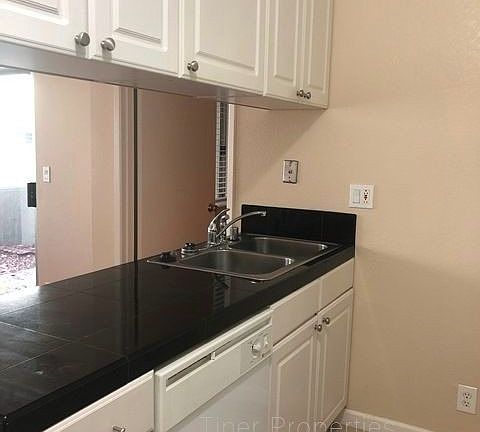 3rd image of 104 La Contera Ct Unit 137