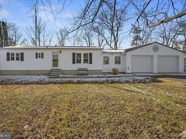 7611 Canterbury Rd, Felton, DE 19943