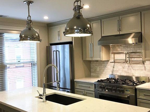 3rd image of 789 Dennison Ave APT 410