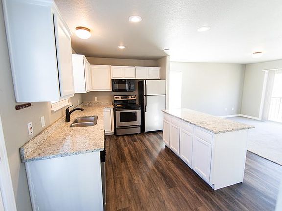 5th image of 2826 W Redstone Dr