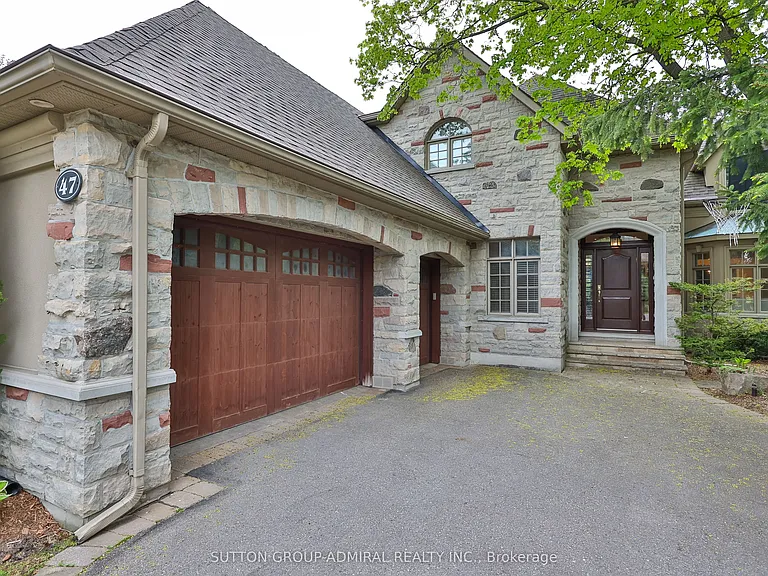 47 Johnson St — Photo 3