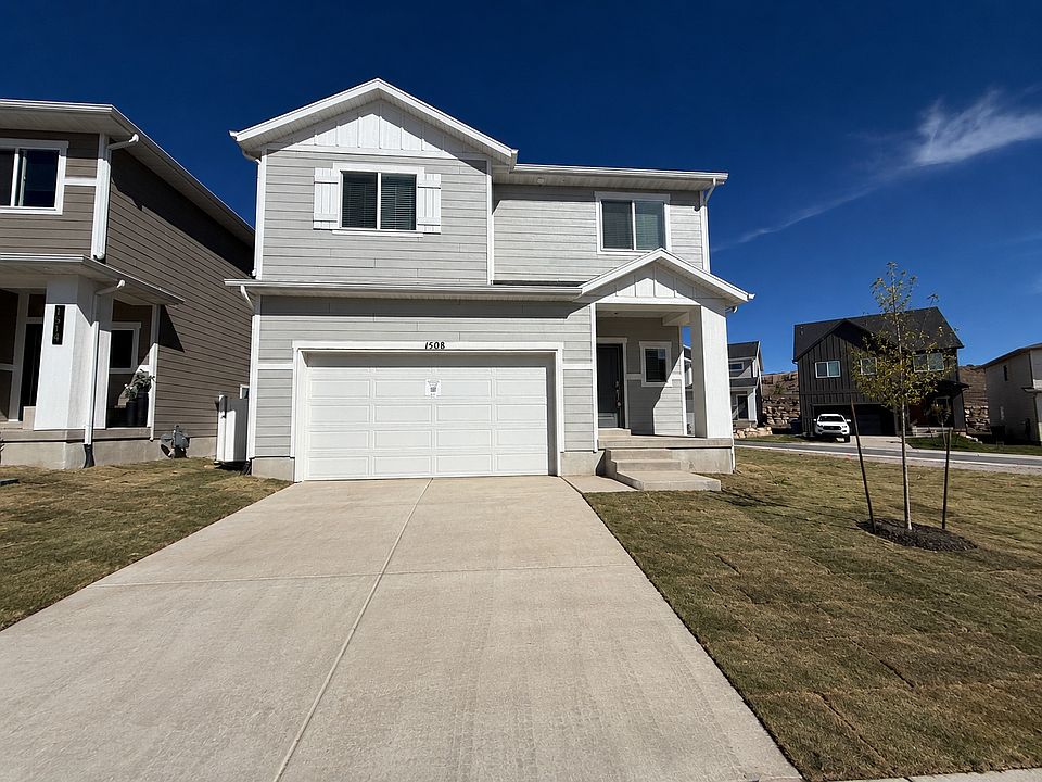 1st image of 1508 W Charmer Ln