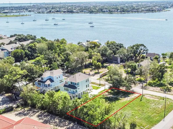 2930 Seargent Street, Seabrook, TX 77586