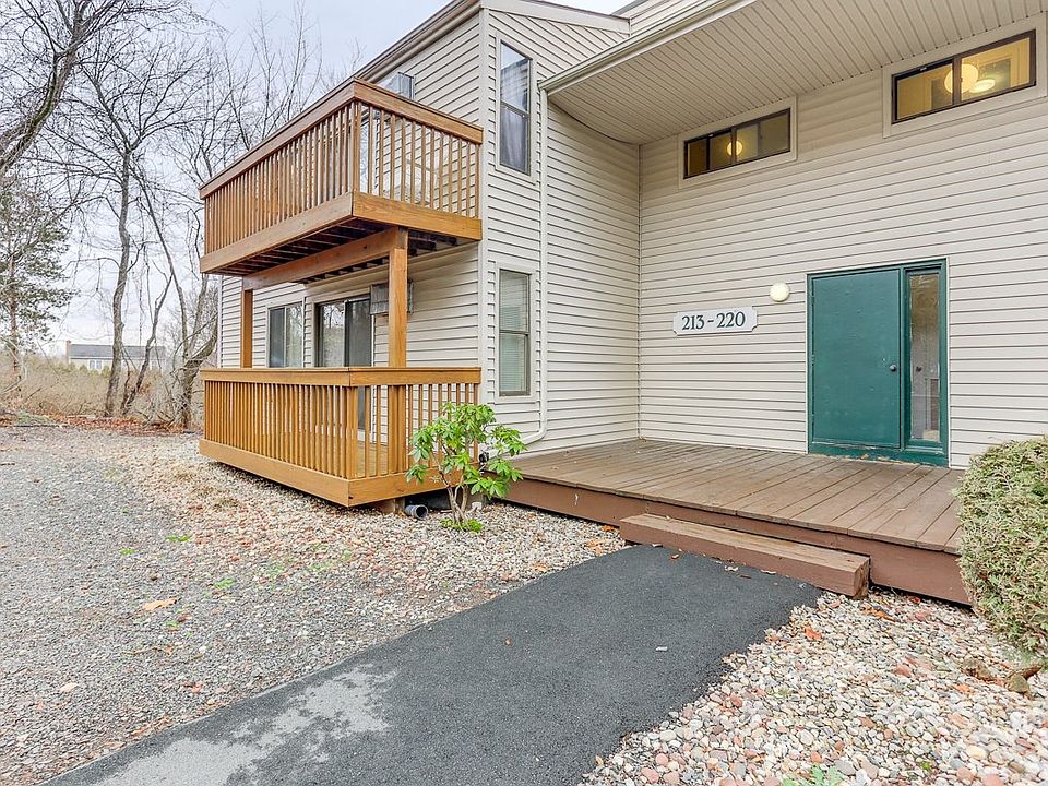 For Sale: 216 Woodland Drive, Cromwell, CT 06416