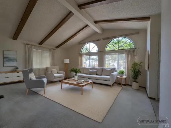 230 E Seven Flags Circle, Sonoma, CA 95476