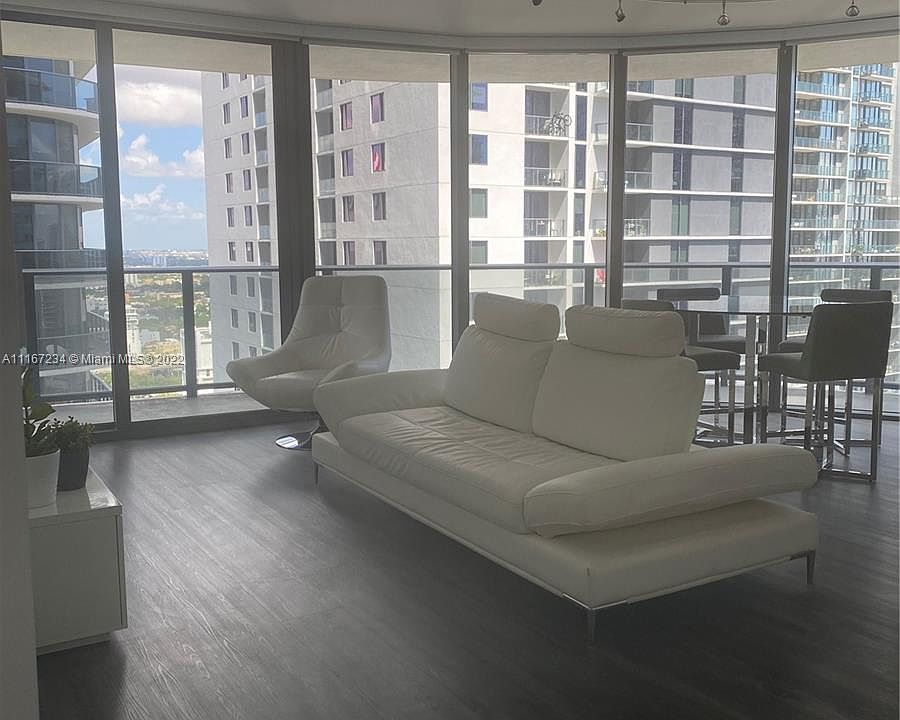 1st image of 45 SW 9th St APT 2908