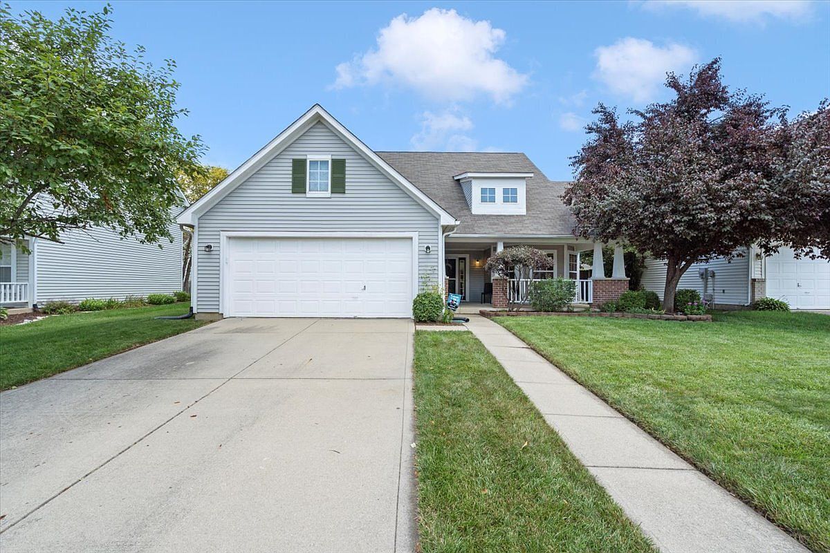 5050 Brookstone Ln Indianapolis IN 46268 Zillow