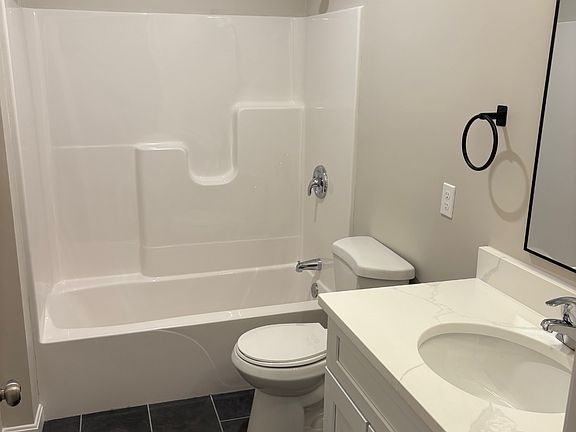3rd image of 181 Main St #2