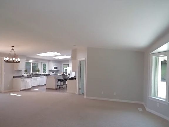 4th image of 5323 140th St NW