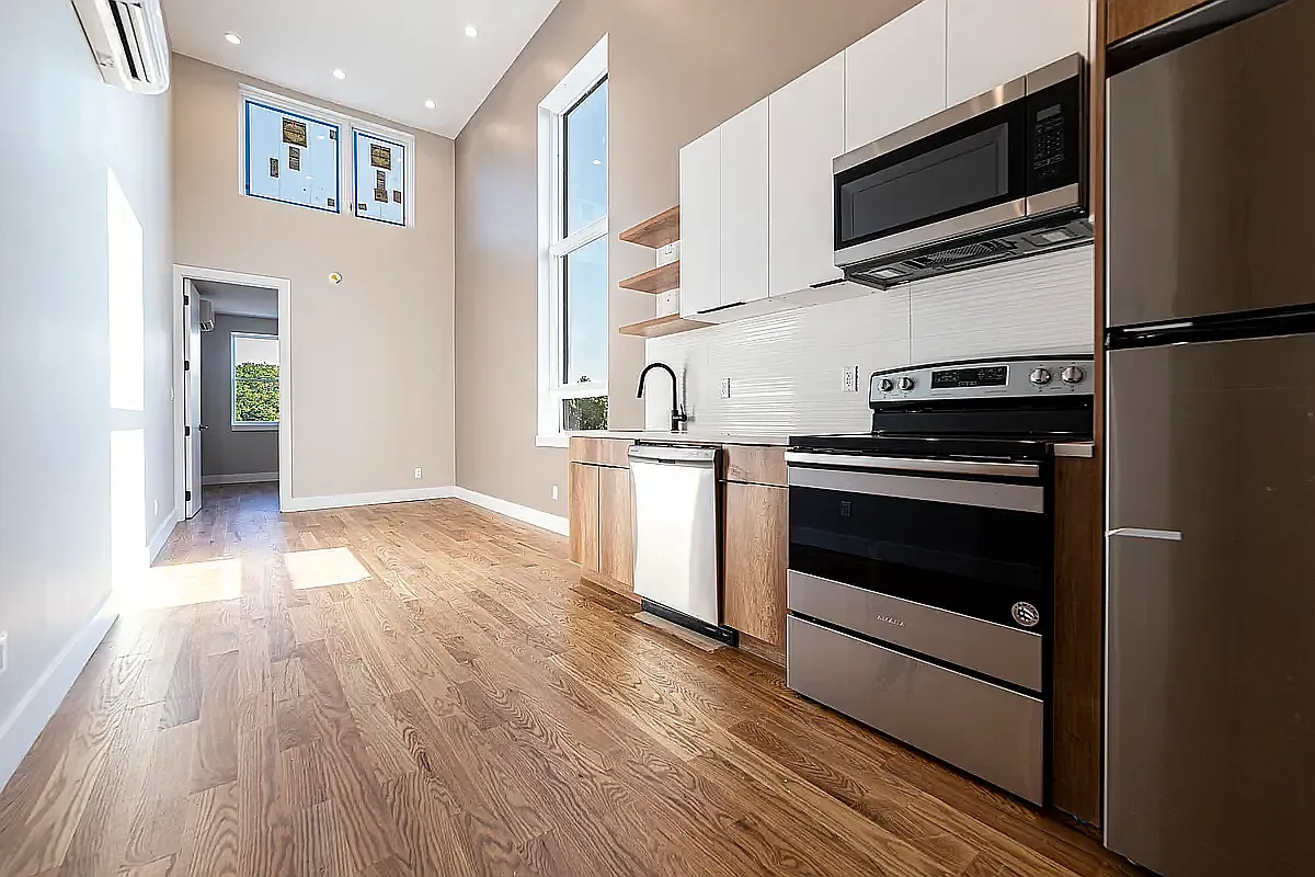 Building Photo - 1405 Herkimer St #4C
