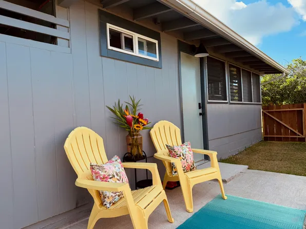 614 Kalolina St APT A, Kailua, HI 96734