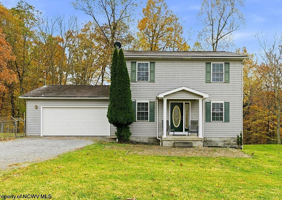 1st image of 46 Oakridge Ln