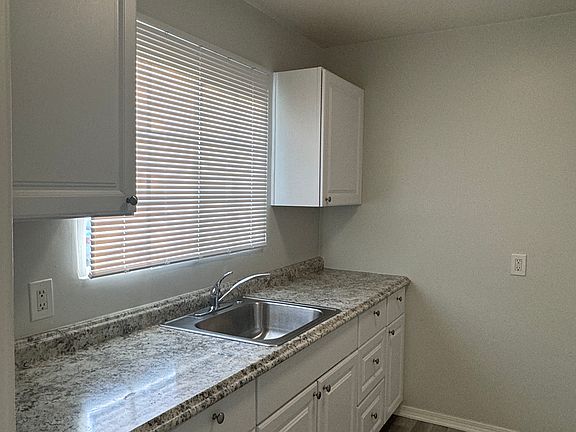 4th image of 243-45 Glover Ave #43