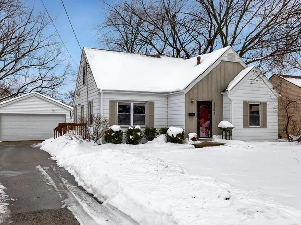 5908 College Ave, Des Moines, IA 50322