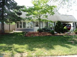 2816 Norcom Rd, Philadelphia, PA 19154