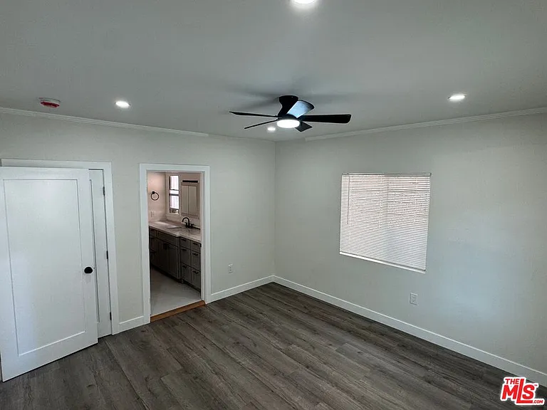 241 N Park View St #243 — Photo 13