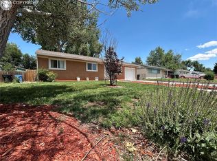 69 Easy St, Colorado Springs, CO 80911
