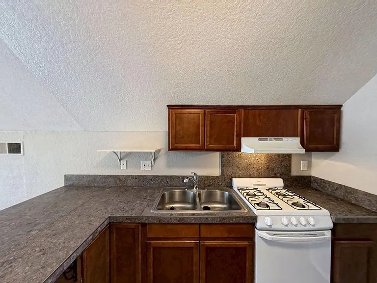 17339 Akley St #A — Photo 4