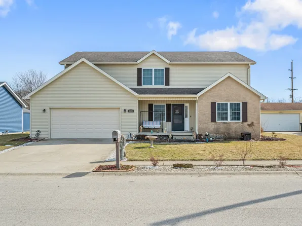 4633 Clairmont Dr, Columbus, IN 47203