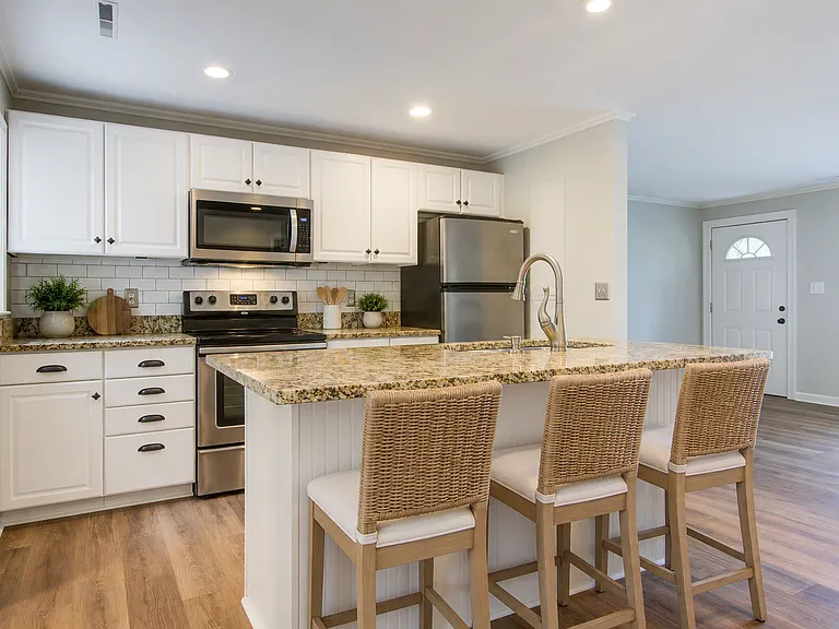 1236 Parkwood Estates Dr — Photo 13