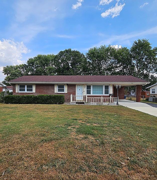 1st image of 513 Orchard Dr