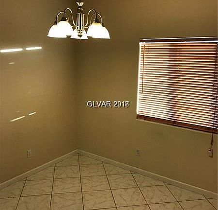 4th image of 2110 N Los Feliz St #1003