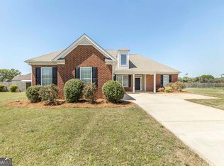 124 Christopher Dr, Byron, GA 31008