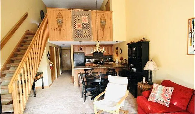 17 Snowtree Ledges Ln — Photo 3
