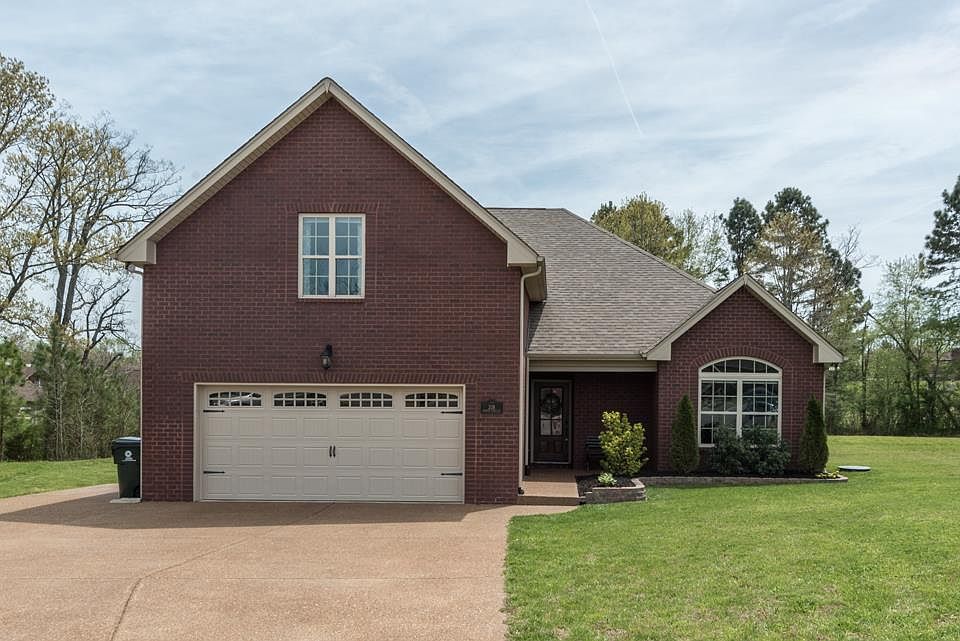 1st image of 208 Morgan Trace Ct