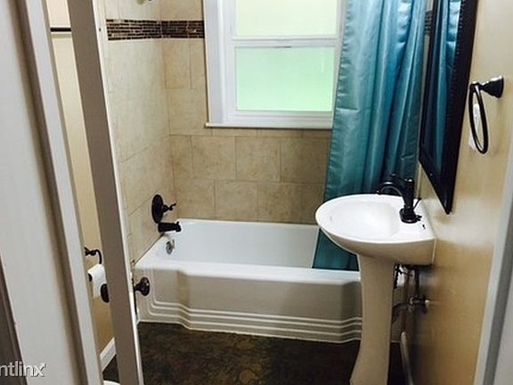 cozy upstairs bathroom