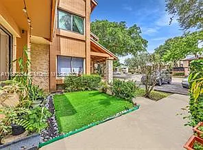 3 bed, 3.0 bath, $3,000 — Photo 3