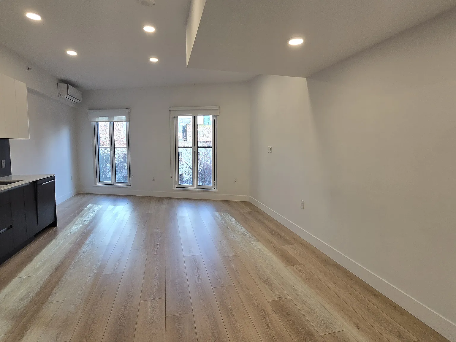 1 bed, 679 sqft, $2,395 — Photo 3