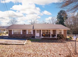 9 Broadway St, Rossville, GA 30741