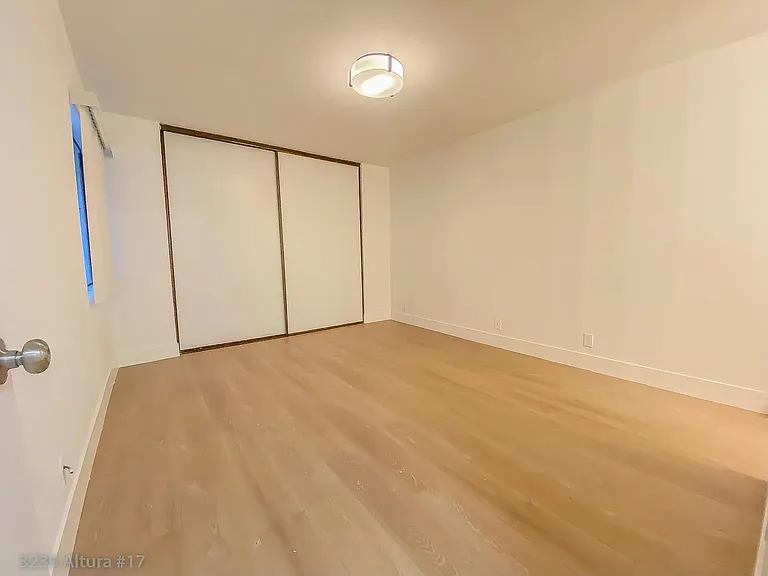 3239 Altura Ave #17 — Photo 12