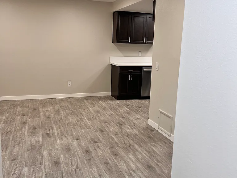 2640 N D St #2 — Photo 10