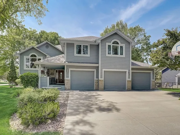 9313 Newton Ave N, Brooklyn Park, MN 55444