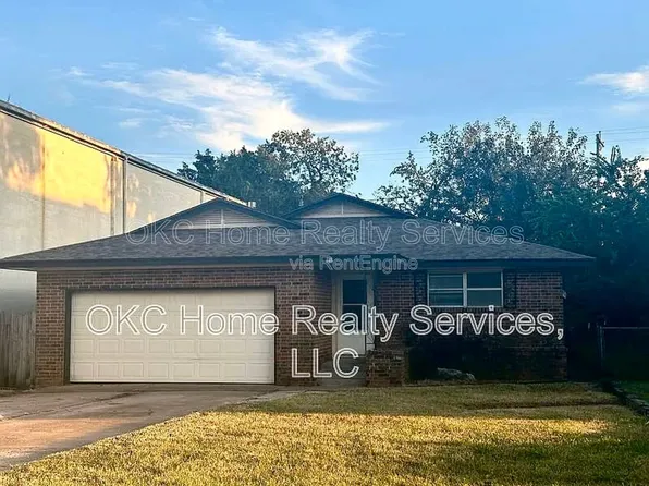 118 SW 1st St, Moore, OK 73160