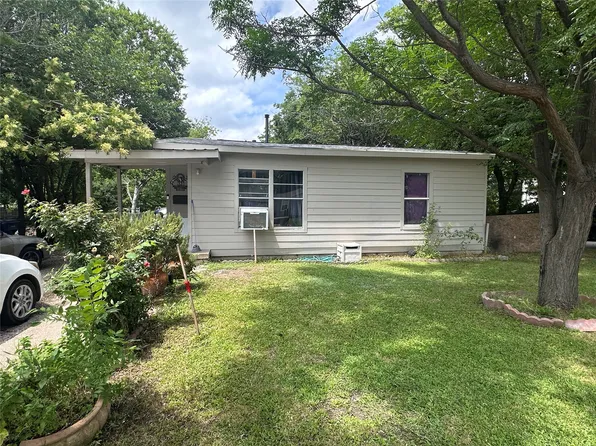 133 E Wanda Dr, Garland, TX 75040