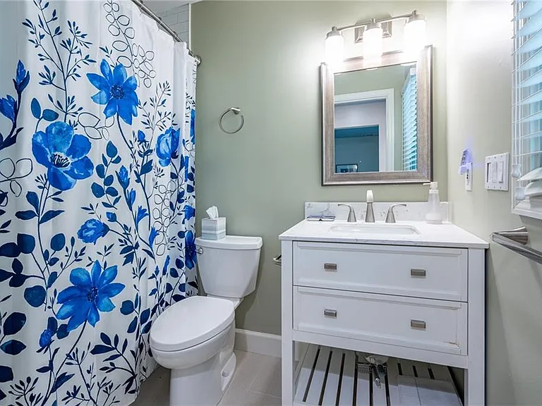 1421 Hillpine Ln NE — Photo 21