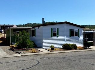 807 Shadow Ranch Ln, Roseburg, OR 97470