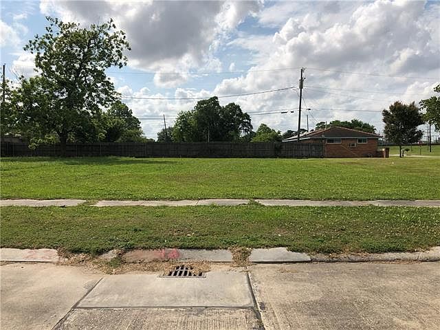 1st image of 224 Jaguar Dr